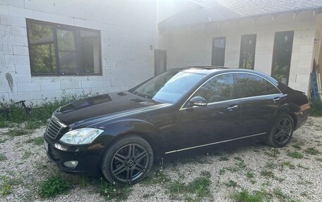Mercedes-Benz S-Класс, 2006 год, 955 000 рублей, 2 фотография