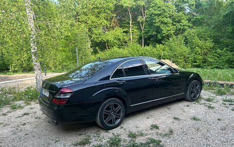 Mercedes-Benz S-Класс, 2006 год, 955 000 рублей, 4 фотография