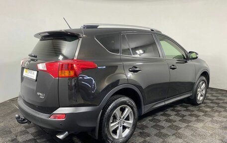 Toyota RAV4, 2015 год, 2 200 000 рублей, 5 фотография