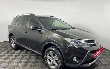 Toyota RAV4, 2015 год, 2 200 000 рублей, 3 фотография