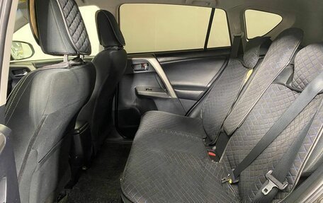Toyota RAV4, 2015 год, 2 200 000 рублей, 16 фотография