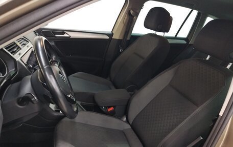 Volkswagen Tiguan II, 2017 год, 1 830 000 рублей, 6 фотография