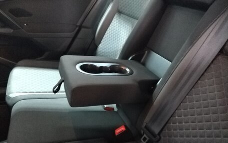 Volkswagen Tiguan II, 2017 год, 1 830 000 рублей, 20 фотография