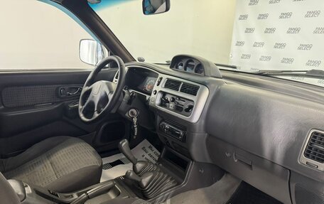 Mitsubishi L200 III рестайлинг, 2006 год, 910 000 рублей, 9 фотография