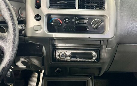 Mitsubishi L200 III рестайлинг, 2006 год, 910 000 рублей, 10 фотография