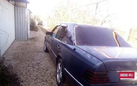 Mercedes-Benz W124, 1991 год, 600 000 рублей, 2 фотография