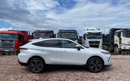 Toyota Venza, 2023 год, 4 990 000 рублей, 5 фотография