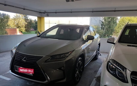 Lexus RX IV рестайлинг, 2017 год, 4 250 000 рублей, 3 фотография