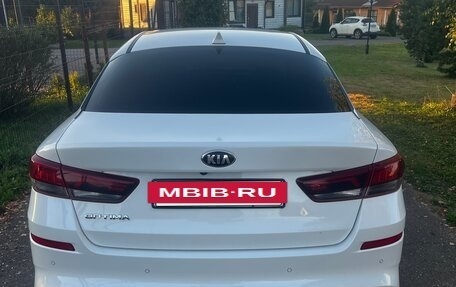 KIA Optima IV, 2019 год, 2 100 000 рублей, 6 фотография