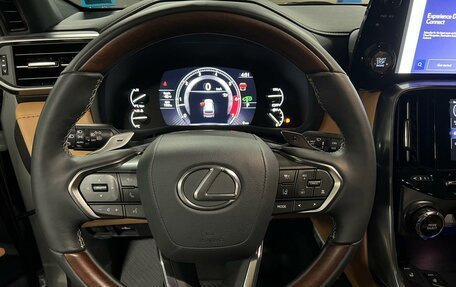 Lexus LX, 2024 год, 17 950 000 рублей, 9 фотография