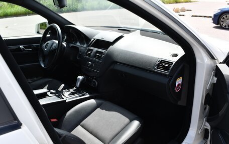 Mercedes-Benz C-Класс, 2011 год, 1 250 000 рублей, 6 фотография
