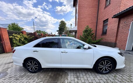 Toyota Camry, 2017 год, 2 650 000 рублей, 2 фотография