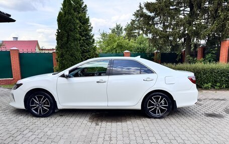Toyota Camry, 2017 год, 2 650 000 рублей, 5 фотография