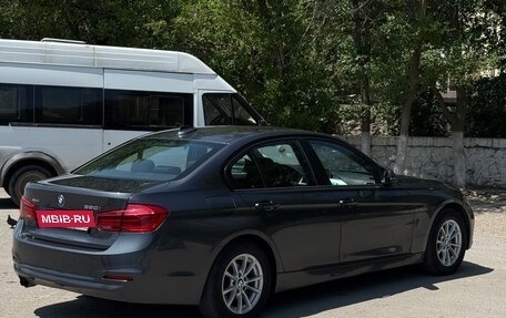 BMW 3 серия, 2018 год, 1 549 000 рублей, 3 фотография