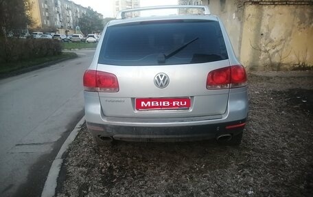 Volkswagen Touareg III, 2003 год, 700 000 рублей, 9 фотография