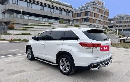 Toyota Highlander III, 2021 год, 2 470 002 рублей, 5 фотография