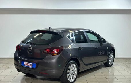 Opel Astra J, 2011 год, 729 000 рублей, 6 фотография