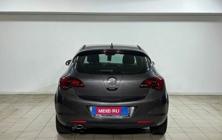 Opel Astra J, 2011 год, 729 000 рублей, 5 фотография