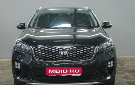 KIA Sorento III Prime рестайлинг, 2018 год, 3 030 000 рублей, 2 фотография