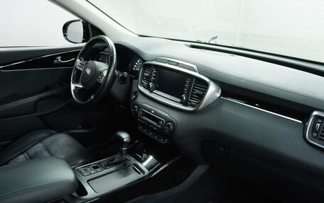 KIA Sorento III Prime рестайлинг, 2018 год, 3 030 000 рублей, 12 фотография