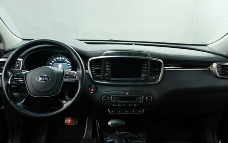 KIA Sorento III Prime рестайлинг, 2018 год, 3 030 000 рублей, 13 фотография