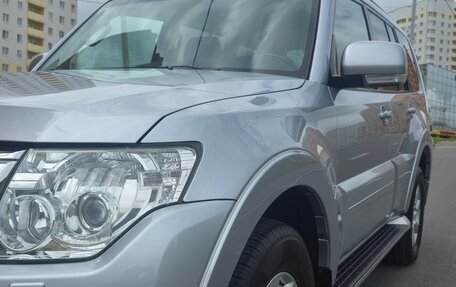 Mitsubishi Pajero IV, 2014 год, 2 585 000 рублей, 13 фотография