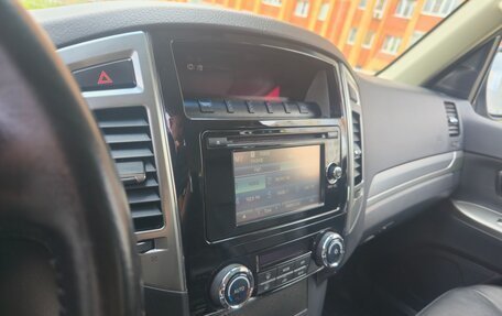 Mitsubishi Pajero IV, 2014 год, 2 585 000 рублей, 20 фотография