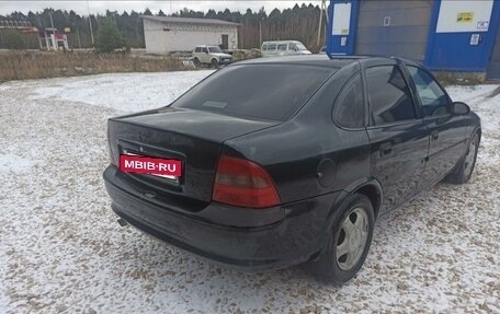 Opel Vectra B рестайлинг, 1998 год, 160 000 рублей, 3 фотография
