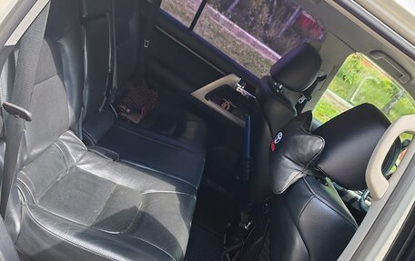 Toyota Land Cruiser 200, 2014 год, 3 300 000 рублей, 19 фотография