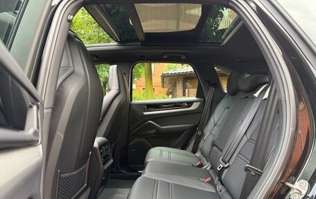 Porsche Cayenne III, 2025 год, 19 000 000 рублей, 17 фотография