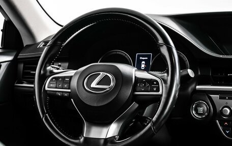 Lexus ES VII, 2016 год, 2 425 000 рублей, 12 фотография