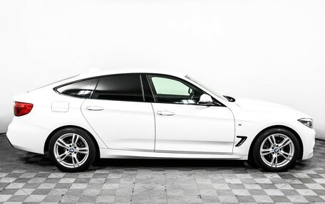 BMW 3 серия, 2018 год, 3 050 000 рублей, 4 фотография