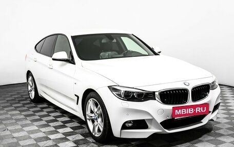 BMW 3 серия, 2018 год, 3 050 000 рублей, 3 фотография