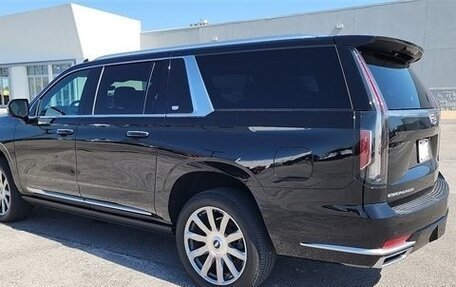 Cadillac Escalade V, 2022 год, 9 514 390 рублей, 5 фотография