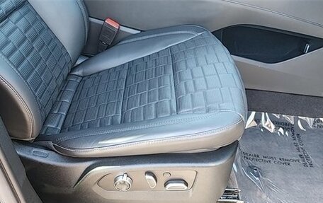 Cadillac Escalade V, 2022 год, 9 514 390 рублей, 16 фотография