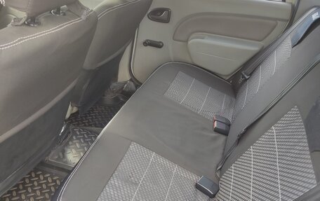 Renault Logan I, 2009 год, 275 000 рублей, 10 фотография