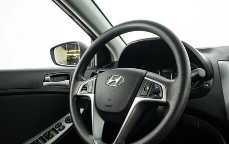 Hyundai Solaris II рестайлинг, 2016 год, 899 000 рублей, 12 фотография