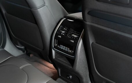 BMW X6, 2024 год, 15 750 000 рублей, 30 фотография