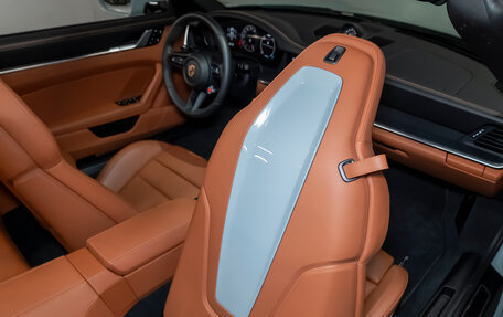Porsche 911, 2024 год, 21 990 000 рублей, 33 фотография