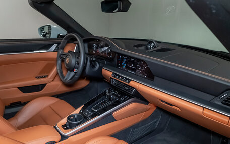 Porsche 911, 2024 год, 21 990 000 рублей, 30 фотография