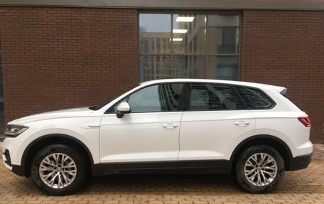 Volkswagen Touareg III, 2020 год, 4 730 000 рублей, 8 фотография