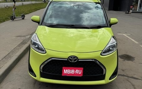 Toyota Sienta II, 2018 год, 1 510 000 рублей, 1 фотография