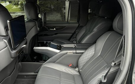 Lexus LX, 2022 год, 13 990 000 рублей, 9 фотография