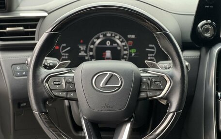 Lexus LX, 2022 год, 13 990 000 рублей, 14 фотография