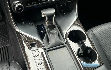 Lexus LX, 2022 год, 13 990 000 рублей, 25 фотография