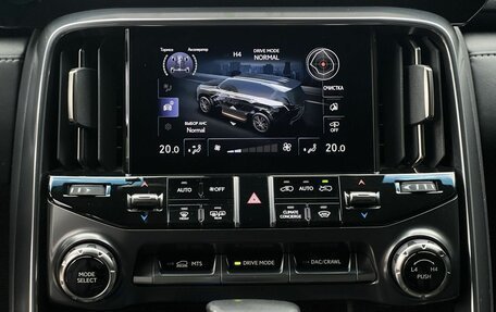 Lexus LX, 2022 год, 13 990 000 рублей, 24 фотография