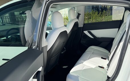 Tesla Model Y I, 2020 год, 3 100 000 рублей, 8 фотография