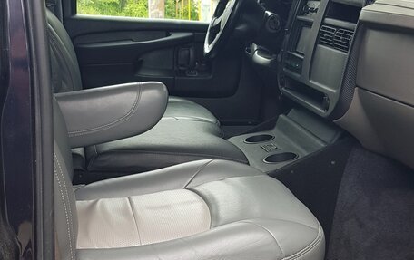 Chevrolet Express II, 2006 год, 2 200 000 рублей, 12 фотография