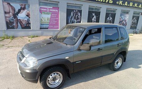 Chevrolet Niva I рестайлинг, 2011 год, 475 000 рублей, 3 фотография