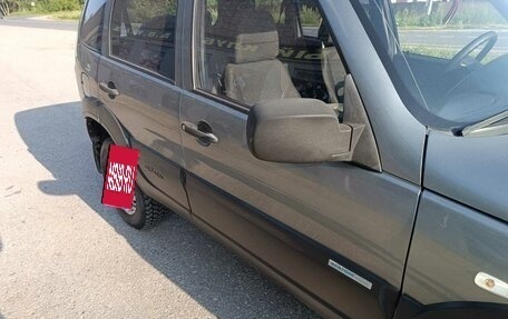 Chevrolet Niva I рестайлинг, 2011 год, 475 000 рублей, 9 фотография